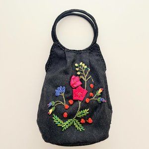 TOTE LE MONDE Charcoal Gray Floral Stitched Evening Handbag